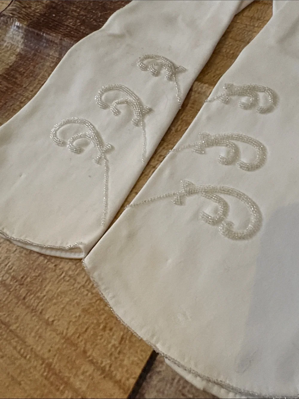 Ivory Embroidered Satin-Style Long Gloves